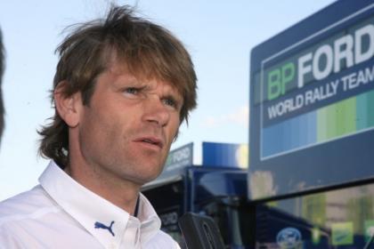 Marcus Gronholm prueba el Subaru Impreza S14 WRC