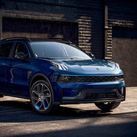 El SUV chino Lynk & Co 01 desembarca en España en versiones híbrida e híbrida enchufable, desde 30.500 euros