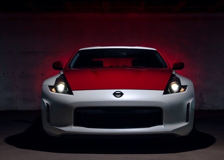 El Nissan 400Z podría ser el sucesor del 370Z con un motor V6 biturbo y caja manual