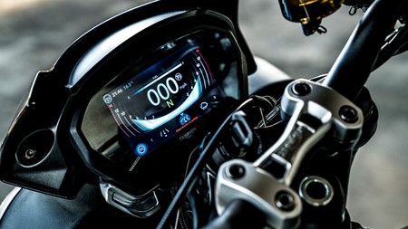 Triumph Street Triple 765 2017 3