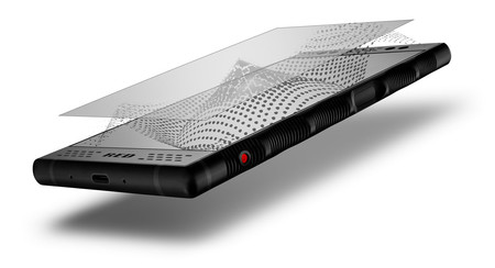 RED Hydrogen One, pantalla y cámaras 3D, 4.500 mAh de batería y procesador del año pasado
