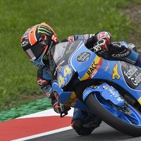 Aron Canet asesta el primer golpe a Joan Mir en Silverstone. Se avecina un duelo interesante