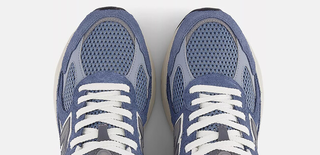 Las Zapatillas Azul Artico De New Balance Son Ese Par Que Llevabas Anos Buscando Para Llevar Con Vaqueros Y Tambien A La Oficina La Sorpresa Es Que Estan De Rebajas