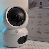 Regalar tranquilidad también cuenta en Navidad y estas son las razones por las que dar una cámara de seguridad tiene sentido durante estas fiestas 