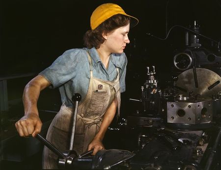 ¿Qué relación hay entre el empleo y el PIB?