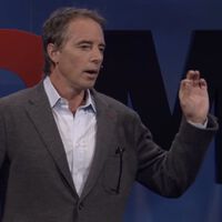 Dan Buettner, experto en longevidad: "Las personas que viven más en el mundo incluyen estos seis alimentos en su desayuno"