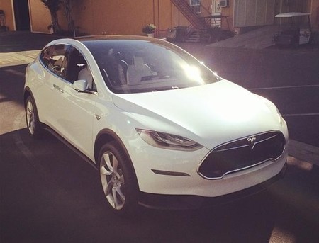 Un Tesla Model X que ya rueda por Los Ángeles