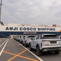 "Sí, China está presionando a Europa". Beijing quiere que se eliminen los aranceles al coche eléctrico chino, o habrá una guerra comercial con represalias