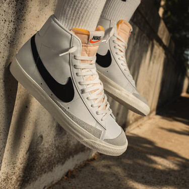 La historia detrás de las zapatillas Nike Blazer: de las canchas de baloncesto al street style