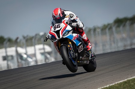 BMW deja claro que no se plantea entrar en MotoGP y se centran en desarrollar las motos de calle en Superbikes