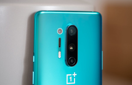 OnePlus le quitará el curioso 'filtro de Rayos X' al OnePlus 8 Pro, pero solo en China