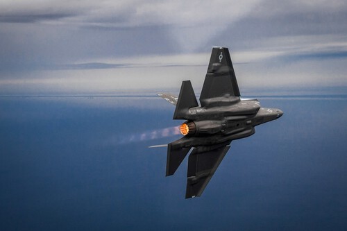 Dinamarca é a nova ocupante da base militar do Ártico | Imagem: RawPixel, RawPixel, Força Aérea dos EUA, GRID-Arendal