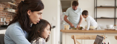La carga mental de los padres durante la cuarentena: por qué nos sentimos exhaustos y qué podemos hacer para aliviarla