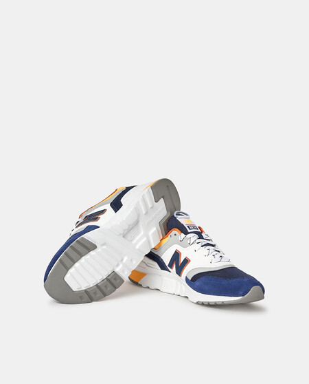 Zapatillas De Hombre En Piel De Color Azul