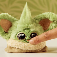 Cuando creías que Baby Yoda no podía ser más tierno, ahora también hay versión Furby