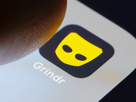 Right Now Grindr 1