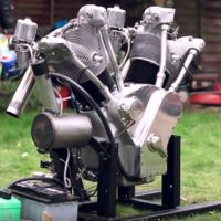 Y ahora un motor bicilíndrico de cinco litros