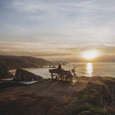 El pueblo marinero más bonito de Galicia no es Combarro ni Cedeira: lo llaman el "Cinque Terre gallego" por sus preciosas casas de colores 