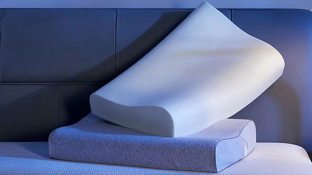 No estarás solo en la cama. Xiaomi te acompañará mientras duermes con esta almohada que registra hasta los ronquidos