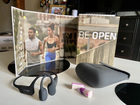 Los auriculares deportivos y sumergibles Aftershokz Aeropex (por conducción ósea) están de oferta en el Amazon Black Friday 2021 y merecen mucho la pena