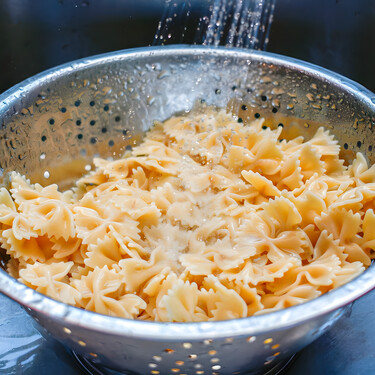 Los expertos en cocina italiana coinciden: la pasta nunca ha de enjuagarse, excepto si vas a hacer este plato 
