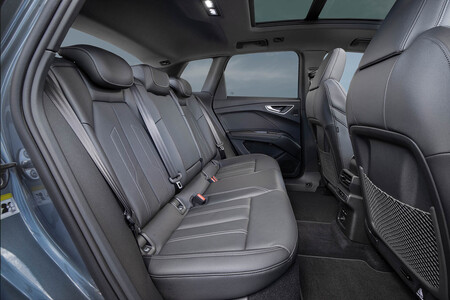 Audi Q4 40 E Tron S Line asientos