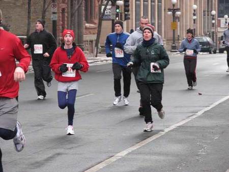 Sencillos gestos para no poner en riesgo nuestra salud cuando salimos a correr en invierno