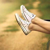 Aprovecha las rebajas de verano y hazte con unas Converse de corte bajo por menos de 50 euros