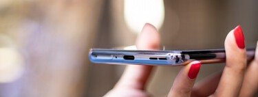 El truco de la pajita: la mejor forma de mantener el smartphone libre de polvo