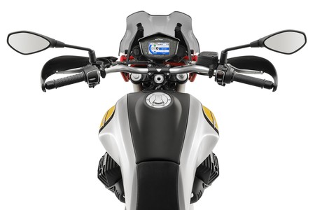 Moto Guzzi V85 Tt 2019 004