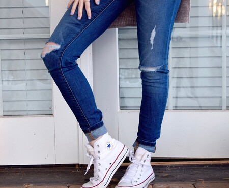 Chollos en tallas sueltas de pantalones, camisetas y camisas Levi's a la venta en Amazon