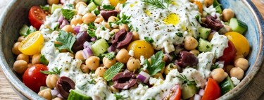 Cómo hacer una ensalada de garbanzos de lata: ideal para una cena rápida o como complemento 