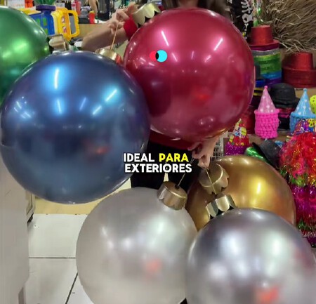 Dónde comprar esferas gigantes navideñas para decorar tu hogar esta temporada: la tendencia que será lo más buscado en 2025