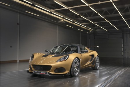 Lotus sorprende con el Elise Cup 260, un pura sangre con 253 CV para sólo 853 kg