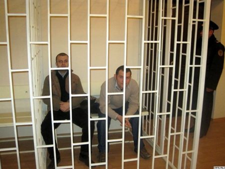 Emin y Adnan en libertad en un país sin libertad pero con blogueros valientes y periodistas combativos
