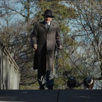 Fue uno de los mayores fracasos del año en cines y ahora es la película número 1 mundial en streaming: 'The Alto Knights' está arrasando en Max 