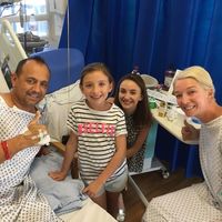 Una mujer dona un riñón a su expareja porque no quiere que sus hijas pierdan a su padre: una hermosa lección de vida