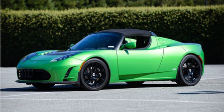 ¿Por qué vendió George Clooney su Tesla Roadster?