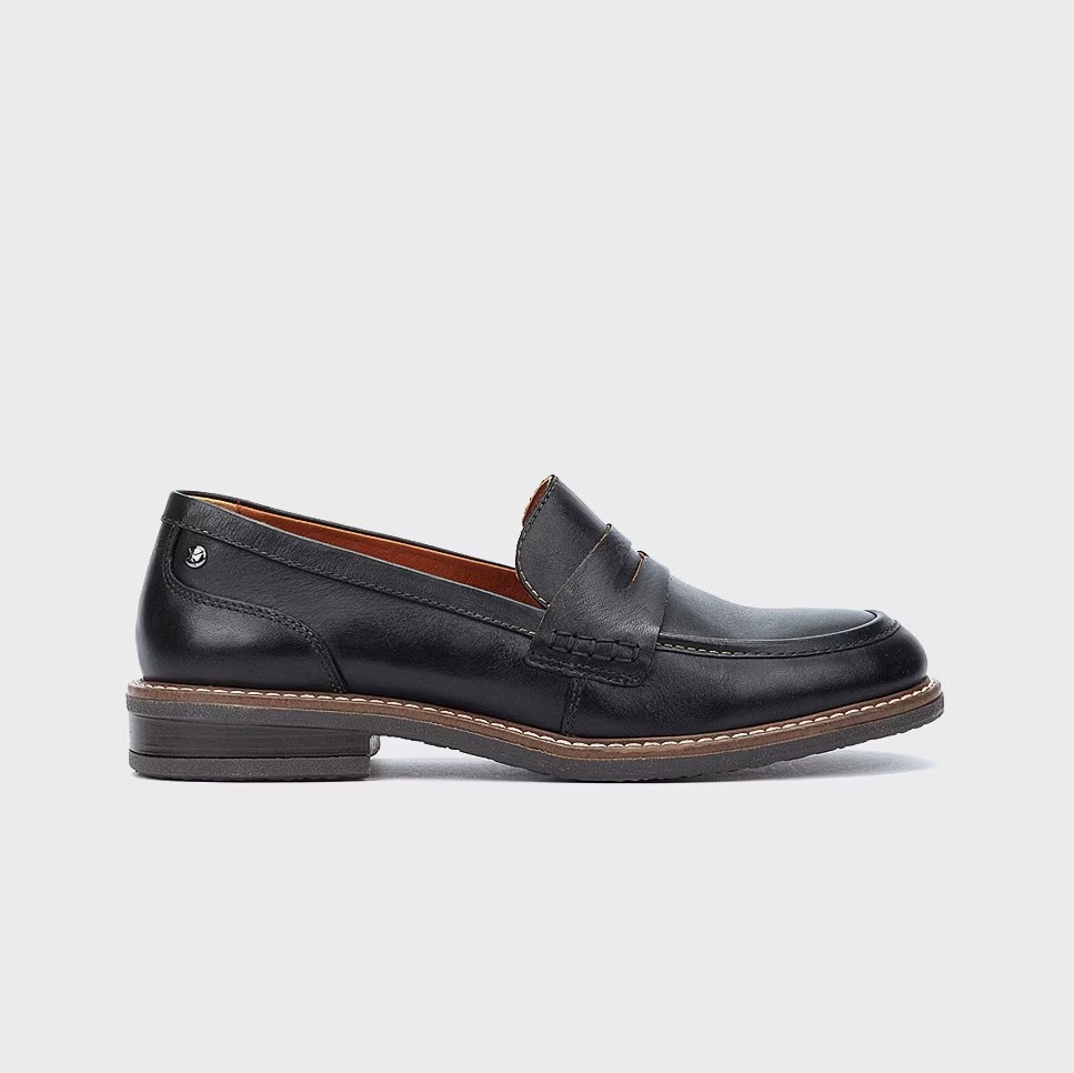 Mocasines de piel con plantilla extraíble y ancho especial de Pikolinos

