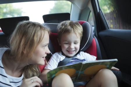 ¿Qué silla de automóvil necesita mi hijo?