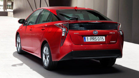Toyota Prius 2016 Exterior 321219