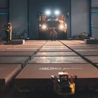 Un grupo de estudiantes consigue mover el inmenso dúmper articulado Volvo A60H con más de 700.000 piezas LEGO y 1.900 motores