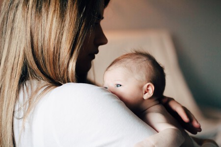 Para las madres que permanecen despiertas en esas madrugadas que parecen eternas