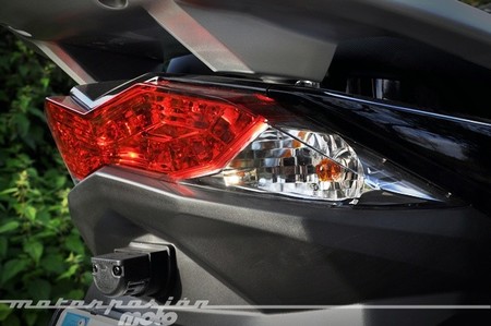 Kawasaki J300