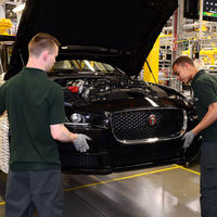 Jaguar-Land Rover podría sumarse a Citroën, Peugeot y Opel como la marca premium de PSA