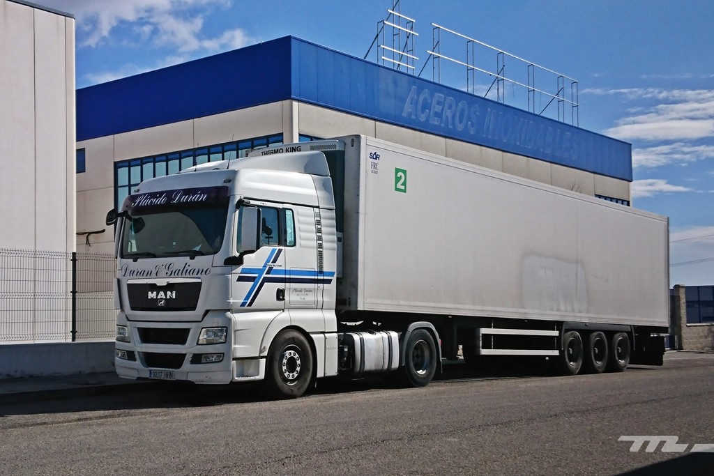 Camioneros Tesla Semi Nikola One 5