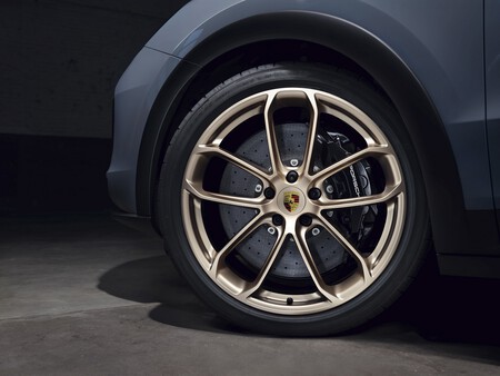 Porsche Cayenne Turbo GT 2 7