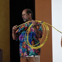 “No quería que nadie perforara un cable de corriente”: la curiosa historia de por qué el primer cable Ethernet era amarillo chillón 