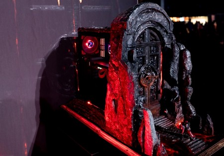 Así es el impresionante PC de Diablo IV, personalizado con todo lujo de detalles, que desearás tener en casa