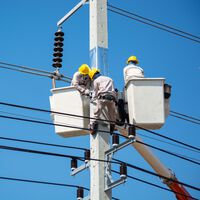 La CFE ya encontró qué provocó el apagón en el sureste de México: había aisladores dañados y quedó restablecido el sistema